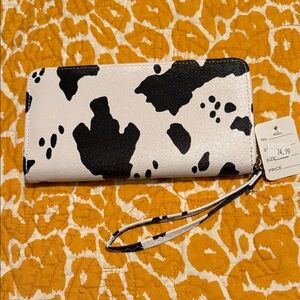 Wristlet Clutch Cow Print Holstein New